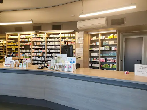 Pharmades Apotheek Putte